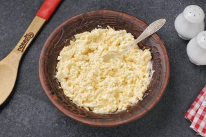 Бутерброды с яйцом и сыром в духовке