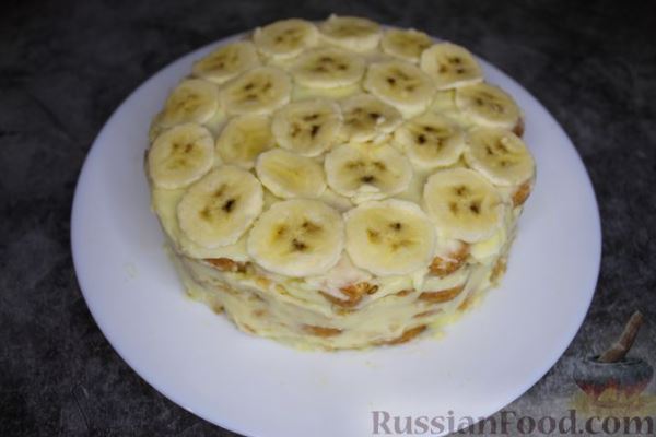 Торт "Наполеон" из слоёного печенья, с бананом и заварным кремом